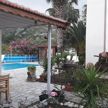 Apartmanhotel Ranch *