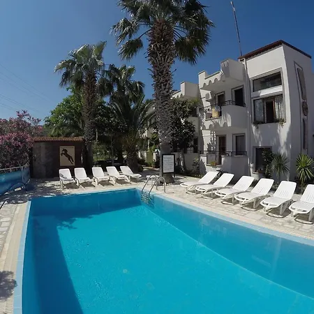 Apartmanhotel Ranch *